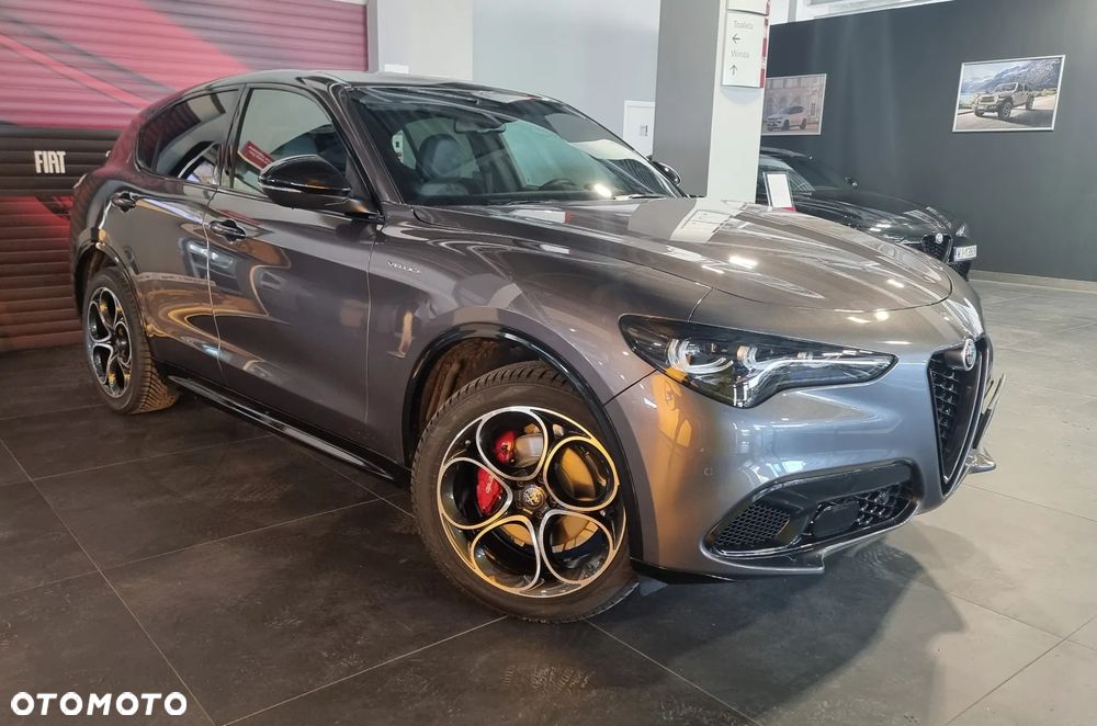 Alfa Romeo Stelvio 2.0 Turbo Veloce Q4 - 4