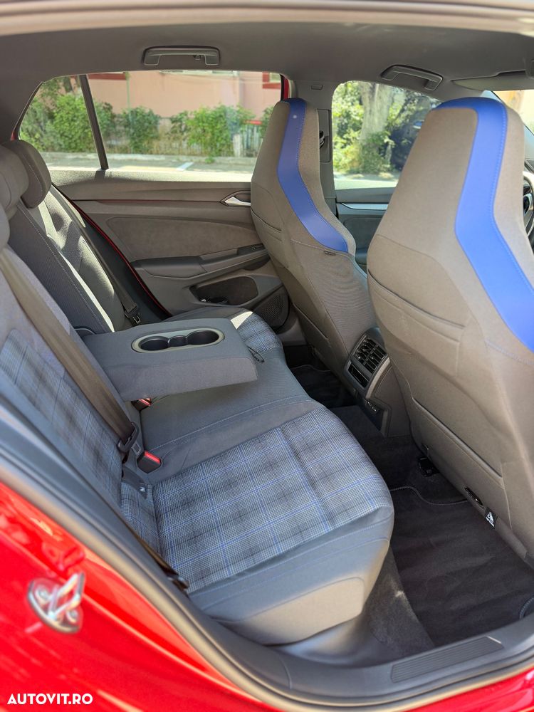Volkswagen Golf 1.5 eHybrid OPF DSG GTE - 7
