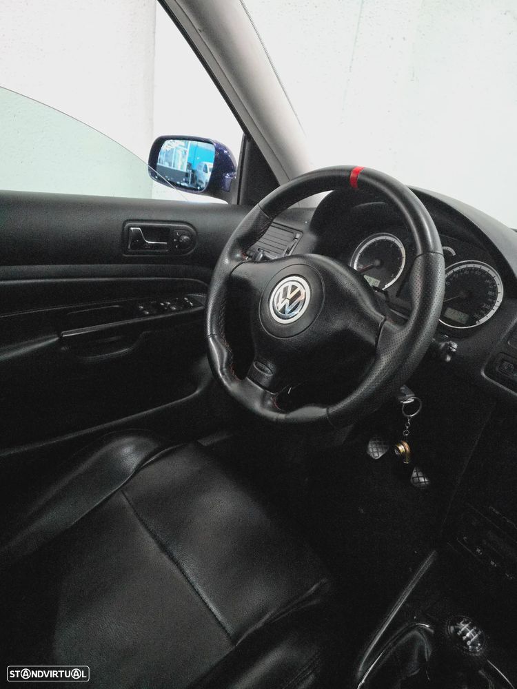 VW Bora 1.9 TDi Highline - 5