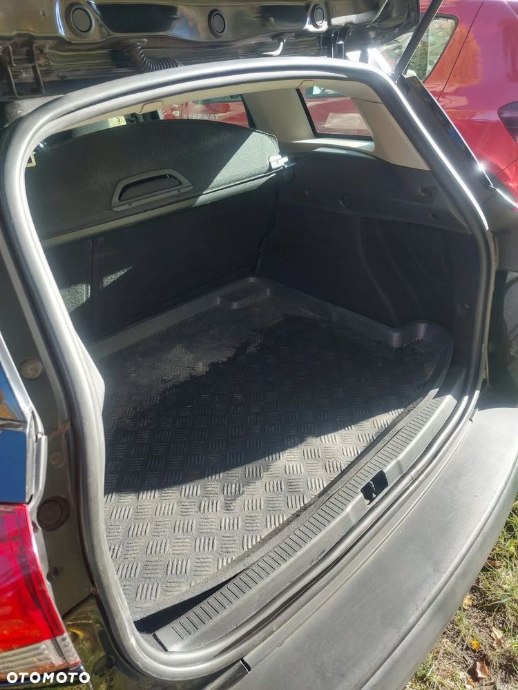 Renault Clio - 18