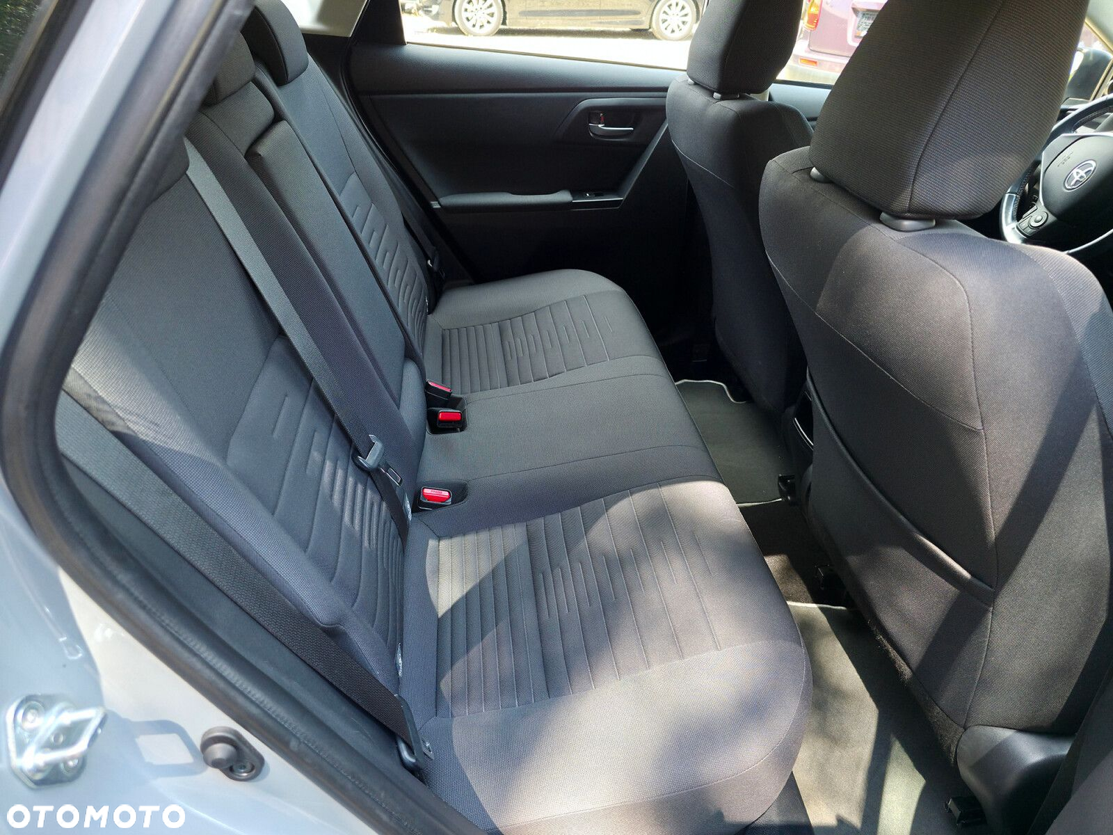 Toyota Auris - 14