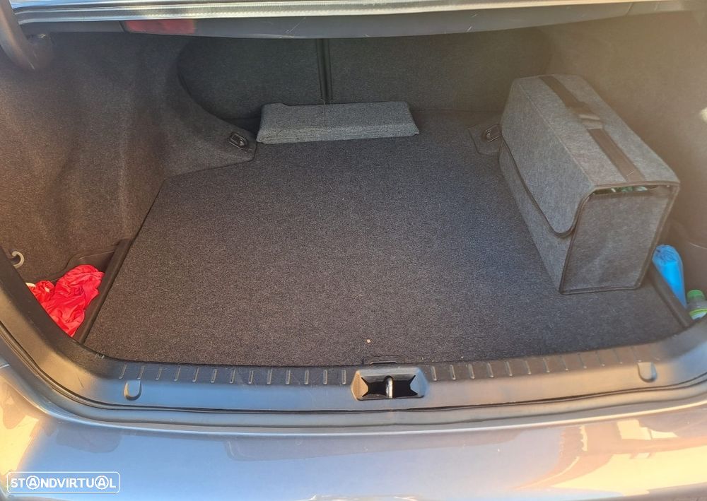 Toyota Avensis SD 2.0 D-4D Sol TA - 6