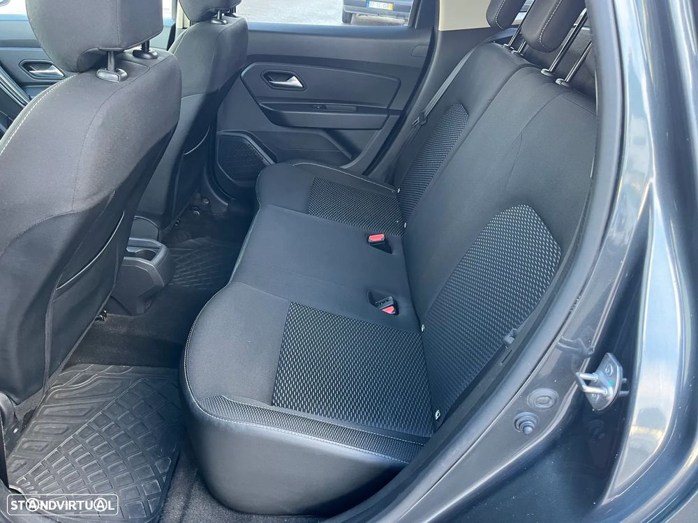Dacia Duster 1.5 Blue dCi Prestige 4WD - 13