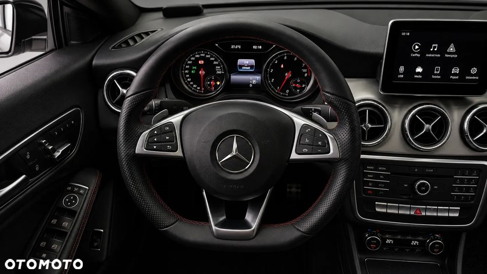 Mercedes-Benz CLA 250 4-Matic AMG Line - 14