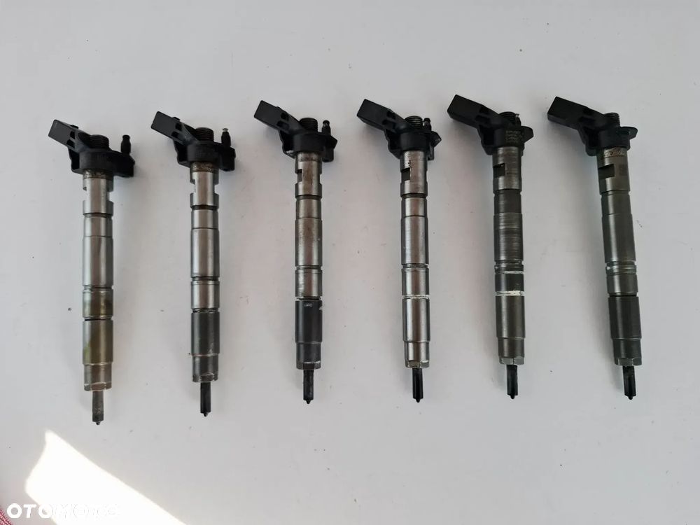 Wtryski Wtryskiwacze Wtrysk Wtryskiwacz 059130277AH 059130277AB 2.7 3.0 TDI Audi VW - 1