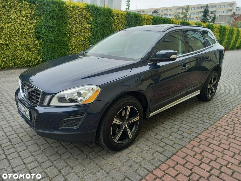 Volvo XC 60 D3 Geartronic Summum - 11