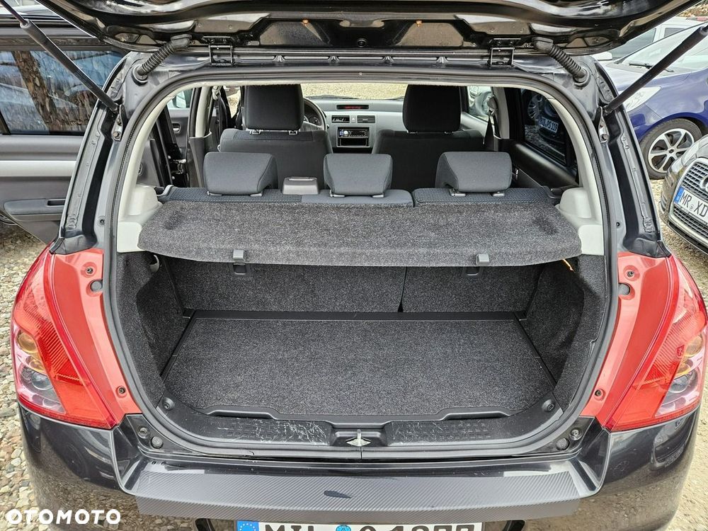 Suzuki Swift - 17