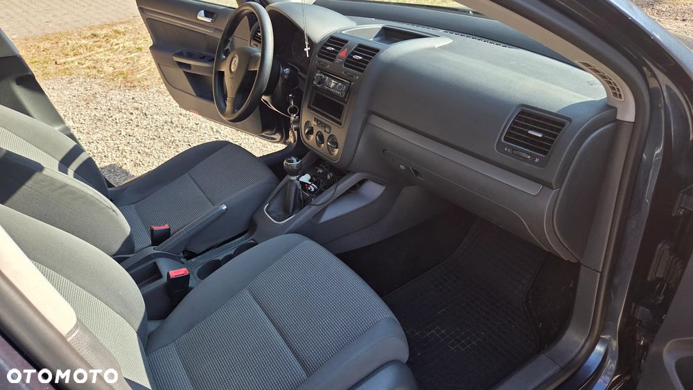 Volkswagen Golf 1.9 TDI Trendline - 8