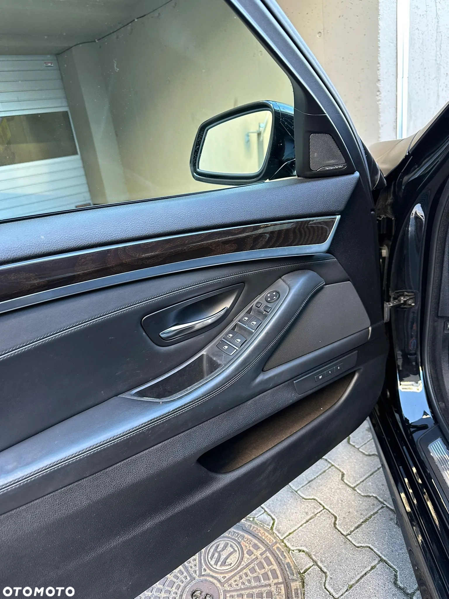 BMW Seria 5 535i xDrive Luxury Line - 12