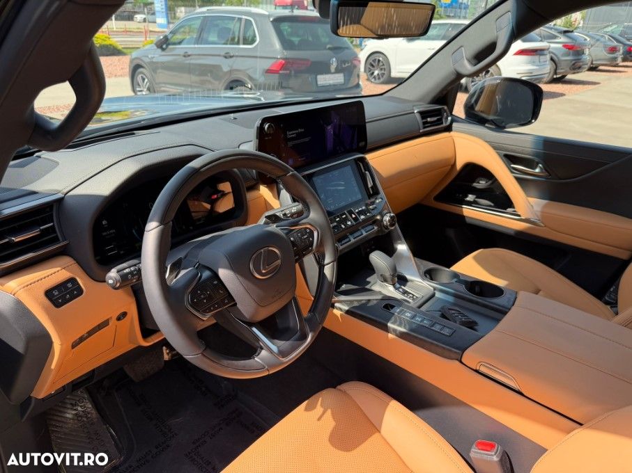 Lexus Seria LX - 20