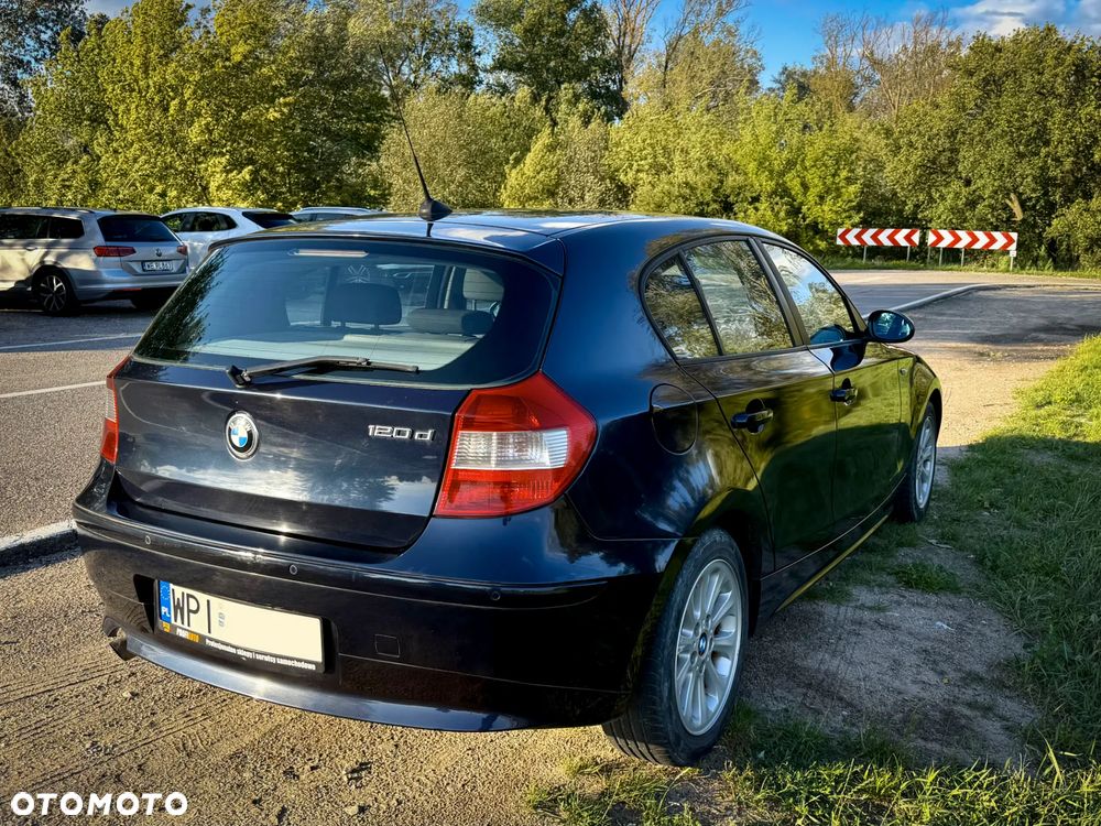 BMW Seria 1 120d DPF - 4