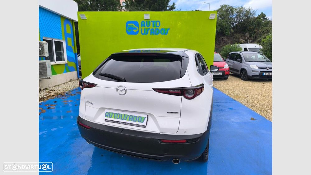 Mazda CX-30 2.0 Sky-G Evolve i-Active - 3