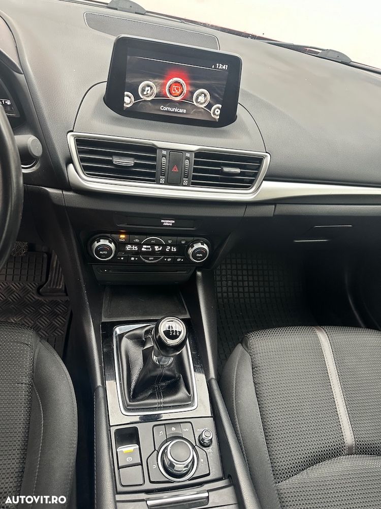 Mazda 3 G100 Attraction - 12