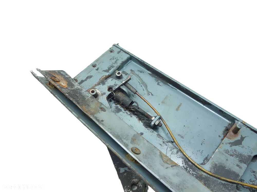 Zamiatarka Tennant M20 Osłona Pokrywa Prawa Dolna 1019031 - 4