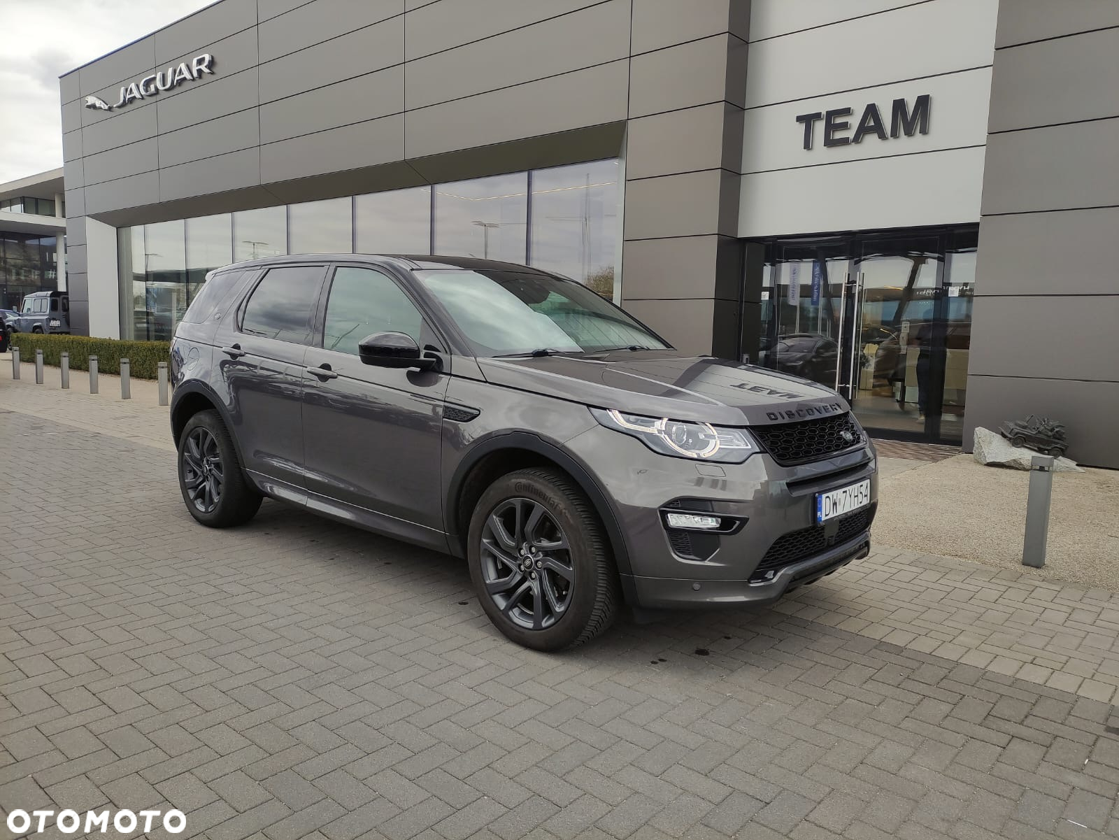 Land Rover Discovery Sport 2.0 D180 R-Dynamic HSE - 6