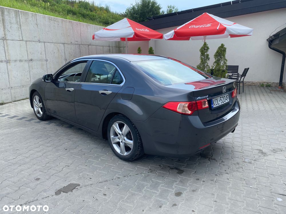 Honda Accord 2.0 Executive - 7