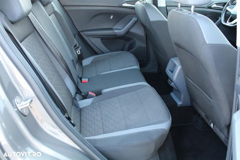 Volkswagen T-Cross 1.0 TSI DSG Style - 32