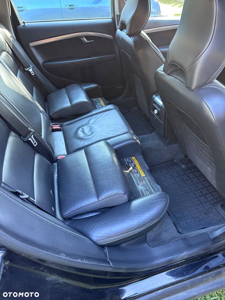 Volvo XC 70 - 14