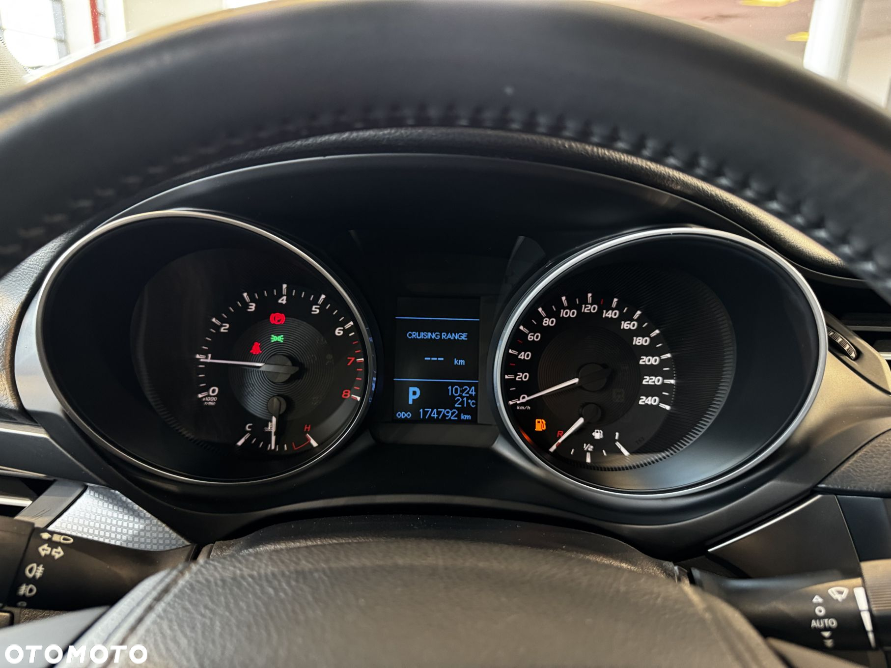 Toyota Avensis - 21