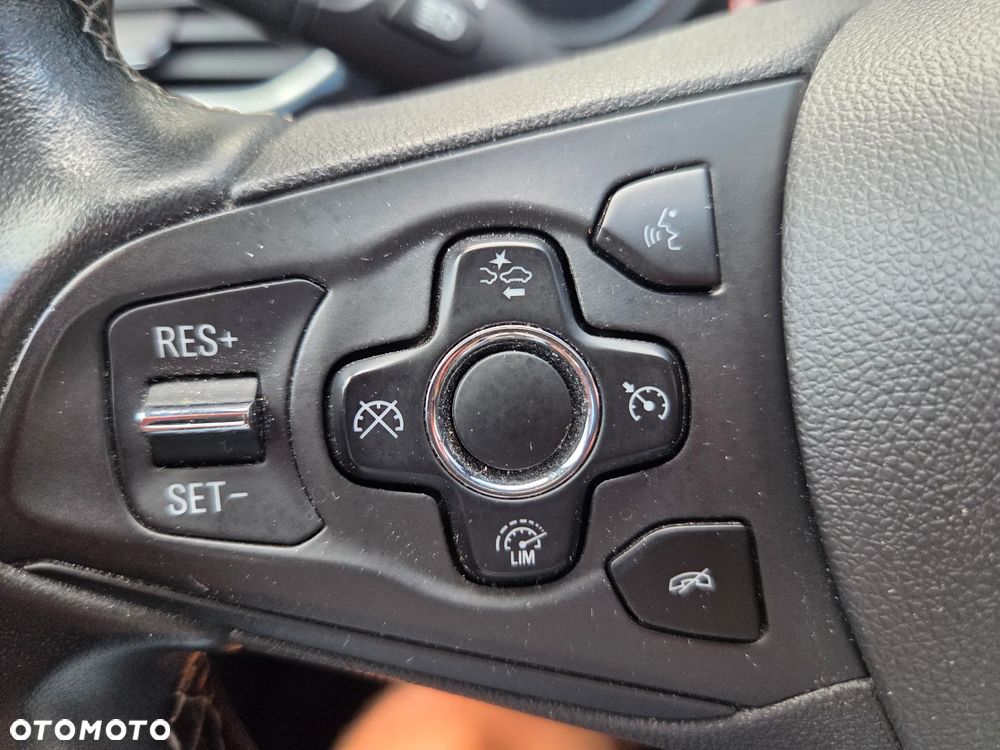 Opel Astra 1.4 Turbo Innovation - 30