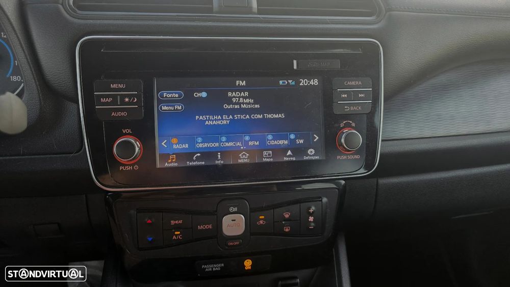 Nissan Leaf N-Connecta - 12