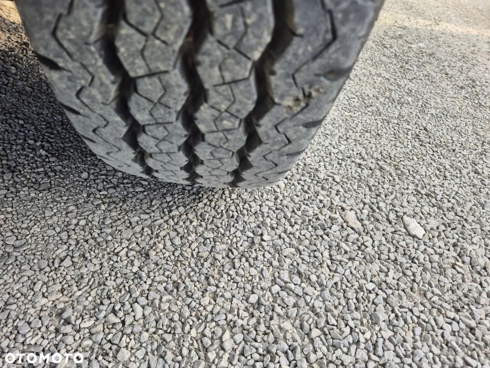 Volkswagen LT46 2.5Tdi 109KM/ Kontener 4.2m/ - 19