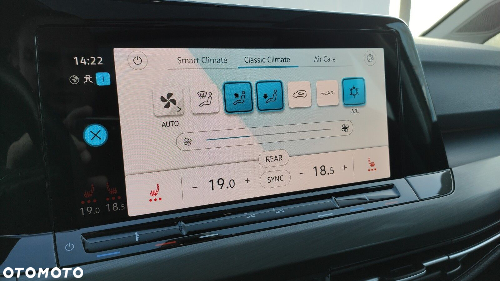 Volkswagen Golf - 23