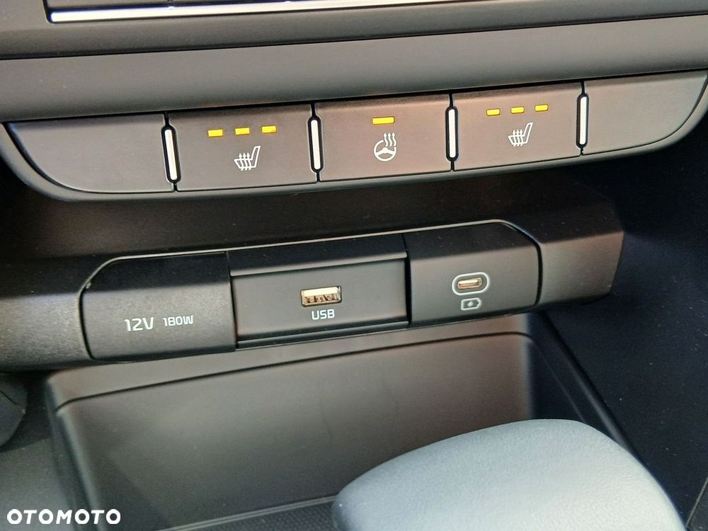 Kia XCeed 1.5 T-GDI M DCT - 20