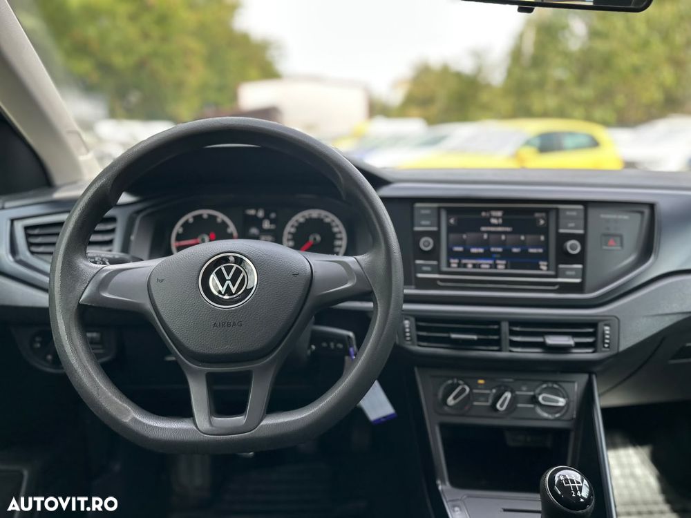Volkswagen Polo - 11