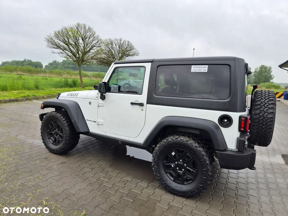 Jeep Wrangler - 9
