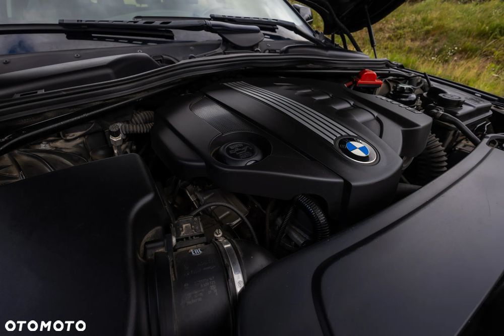 BMW Seria 5 520d Edition Exclusive - 12