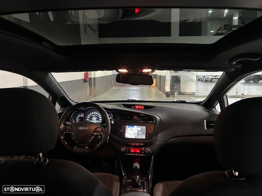 Kia Ceed 1.6 CRDi GT Line - 21