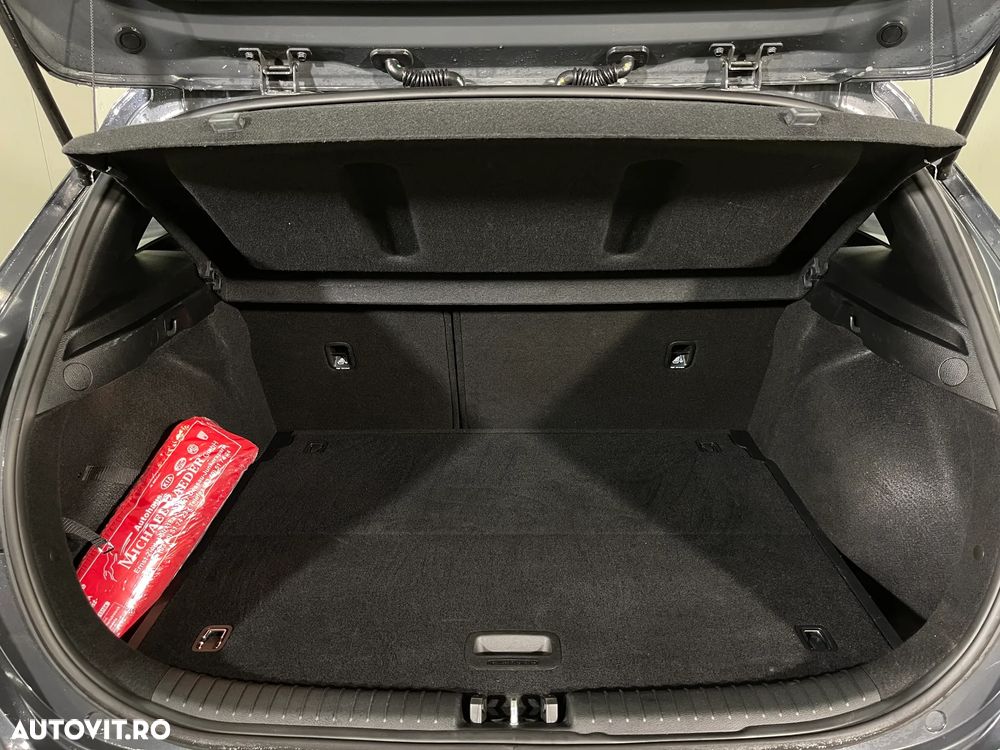 Kia Ceed 1.0 T-GDI OPF Edition 7 - 12