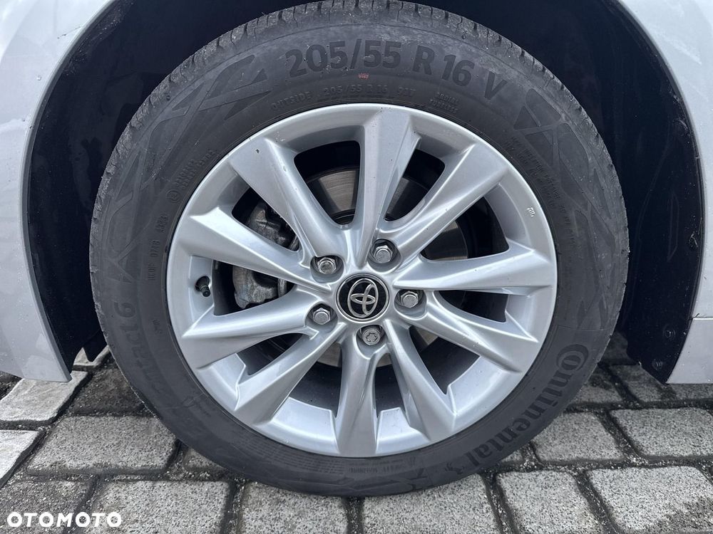 Toyota Corolla 1.8 Hybrid Comfort - 11