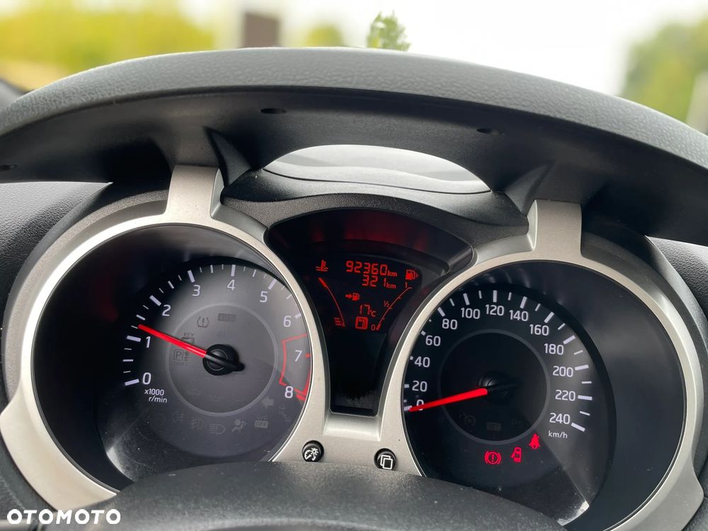 Nissan Juke 1.6 Visia Plus - 37