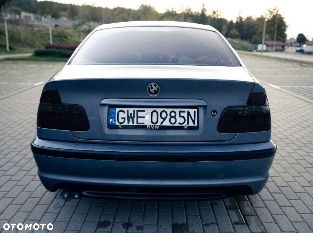 BMW Seria 3 330d - 4