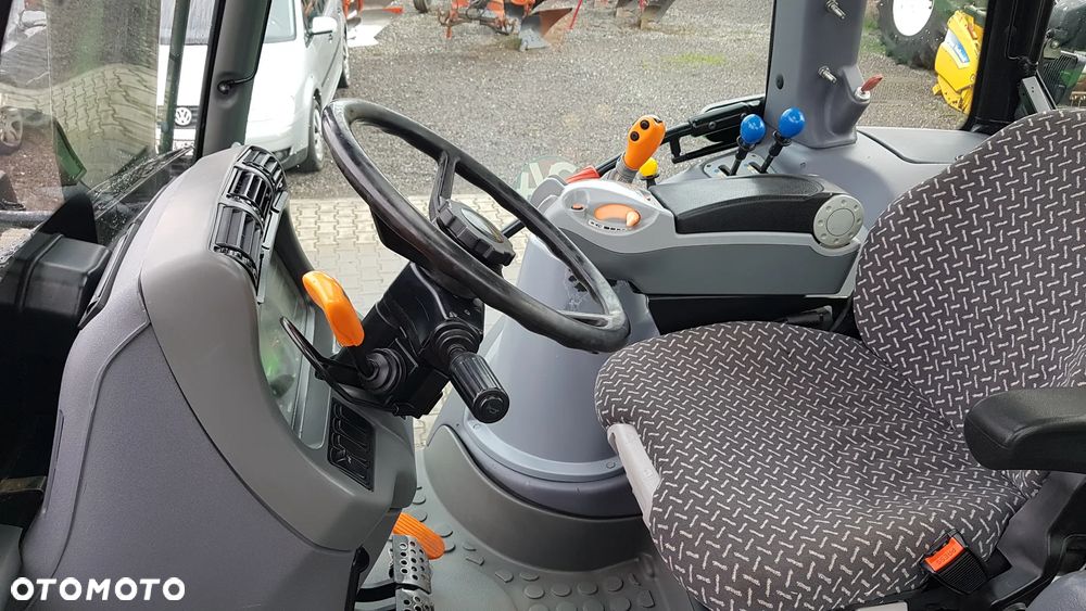 Deutz-Fahr Agrotron M620 2011R - 19