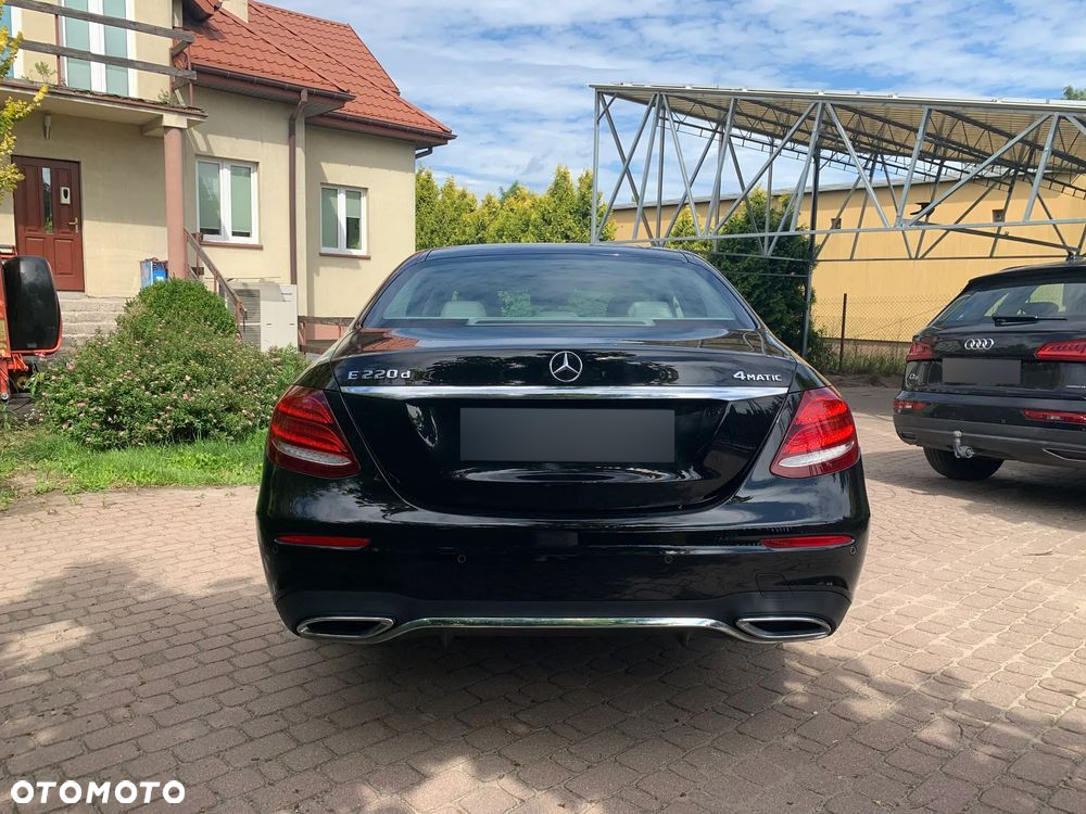 Mercedes-Benz Klasa E - 3