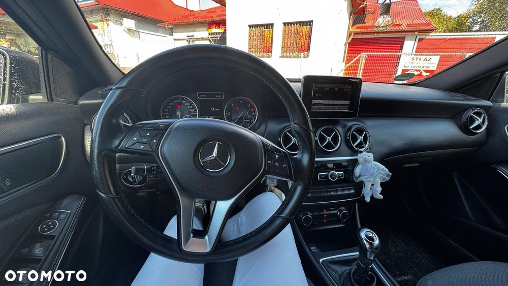 Mercedes-Benz Klasa A 180 CDI BlueEff Edition - 6
