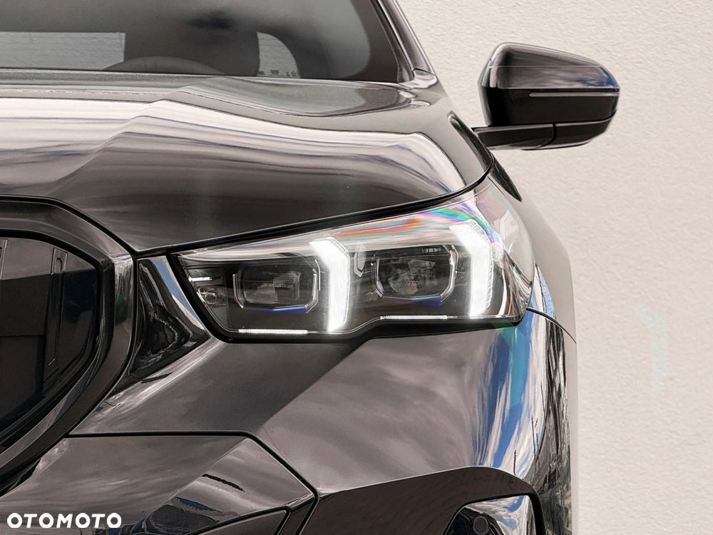 BMW Seria 5 520d xDrive - 8