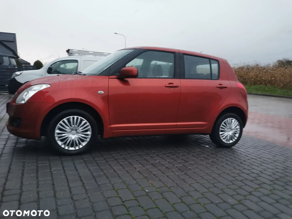 Suzuki Swift 1.3 GS / Premium 4WD - 3