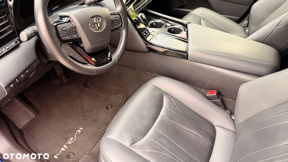 Toyota Mirai Executive - 7