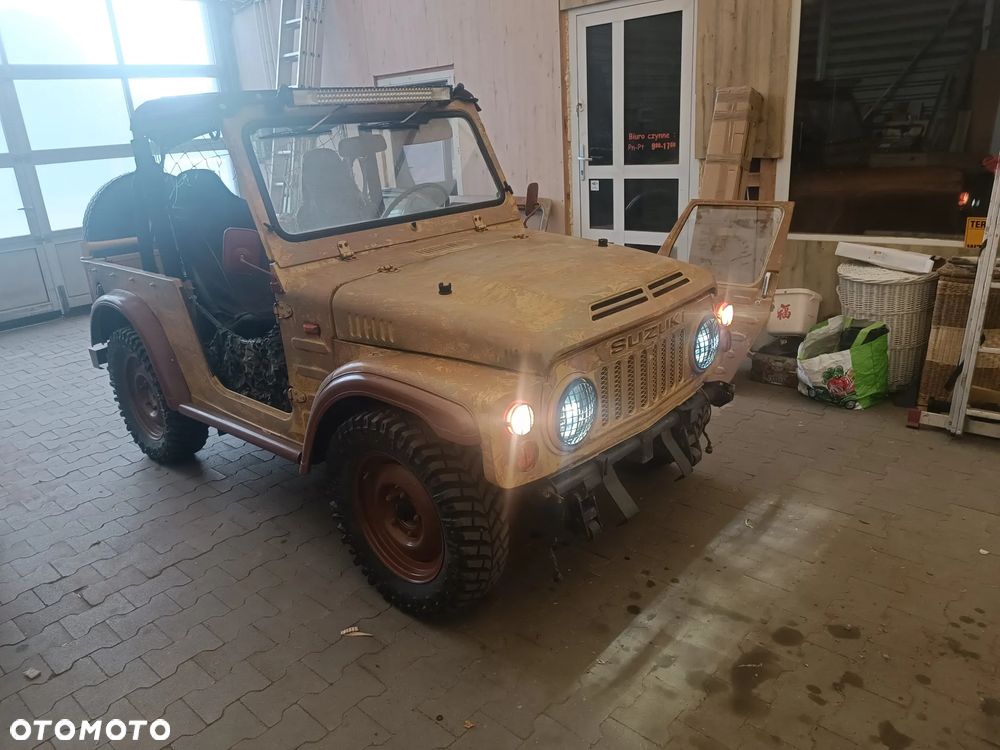 Suzuki Samurai - 3
