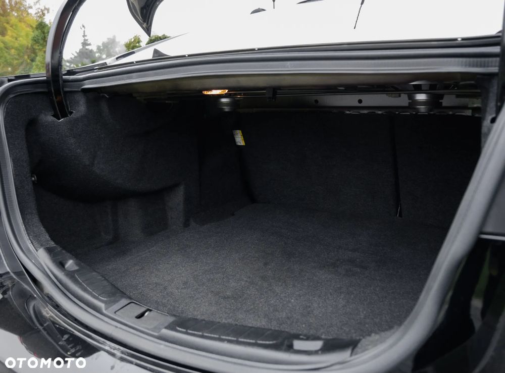 Ford Fusion - 20