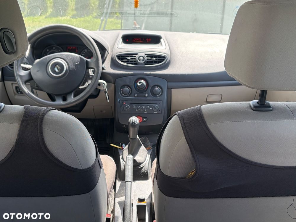 Renault Clio 1.5 dCi 70 Expression - 7