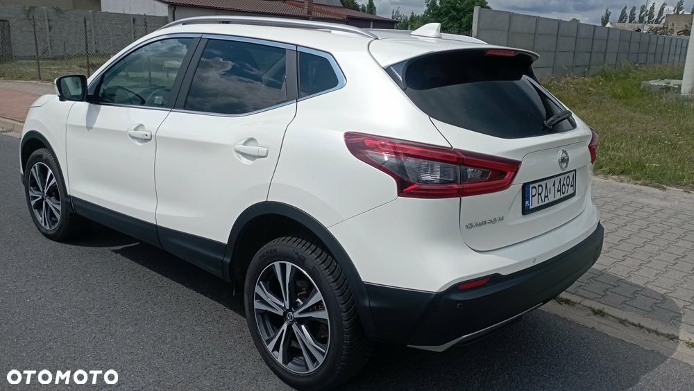 Nissan Qashqai 1.3 DIG-T N-Connecta - 4