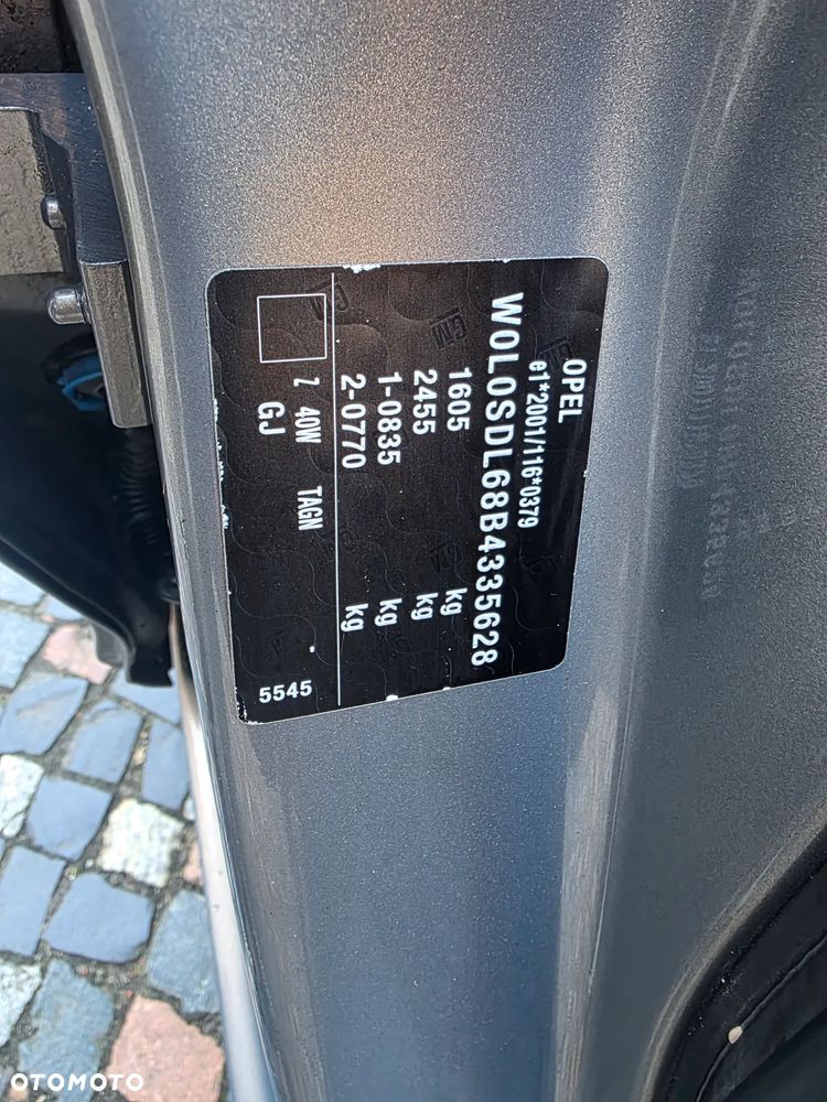 Opel Corsa 1.2 16V Enjoy - 24