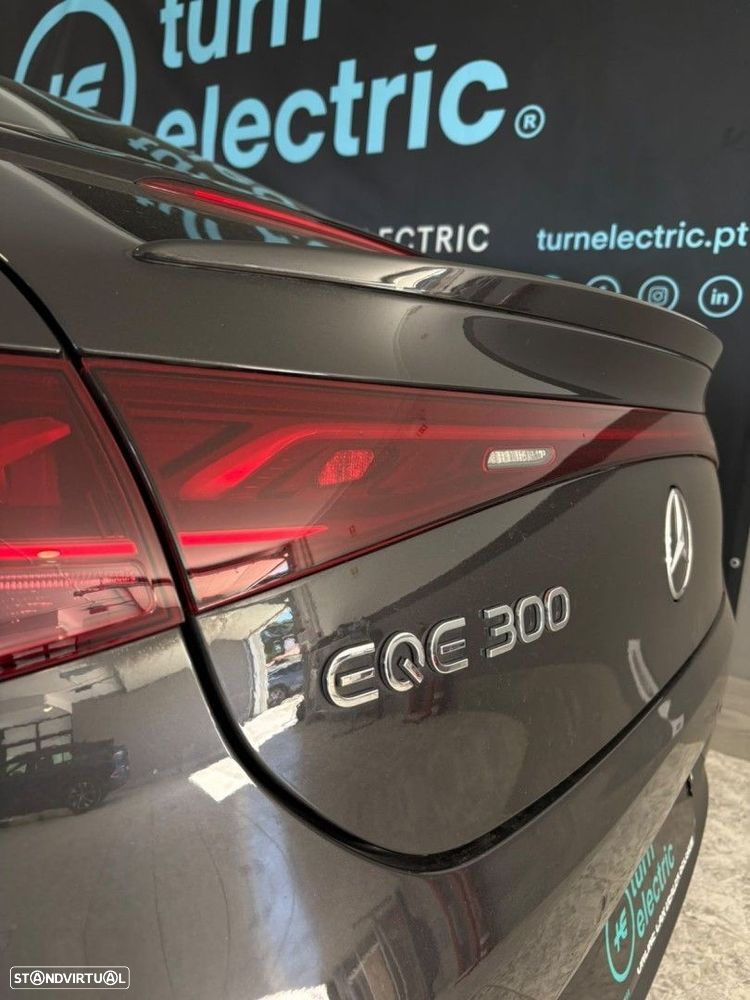Mercedes-Benz EQE 300 Edition Electric Art - 15