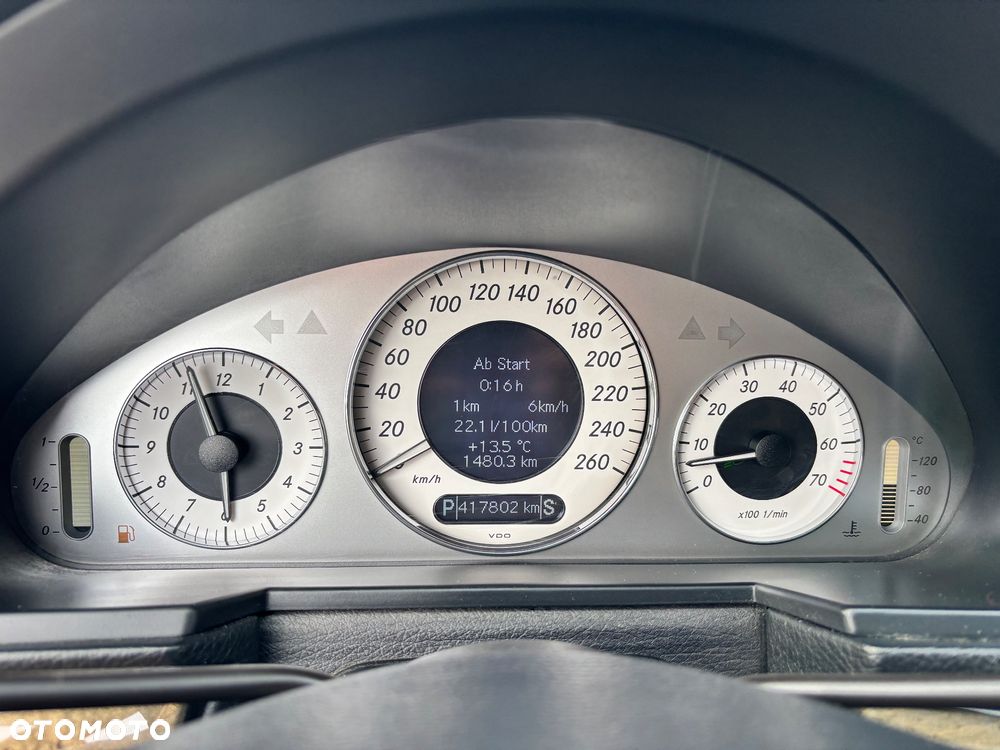 Mercedes-Benz Klasa E 500 4-Matic Avantgarde - 13