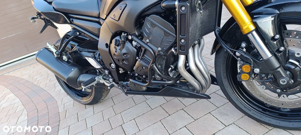 Yamaha FZ8 - 32